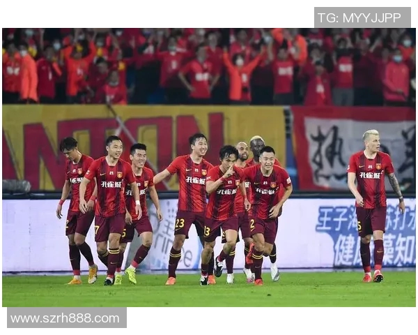 中超激战卓尔迎战华夏幸福全力争胜展现球队实力与决心 中超激战卓尔迎战华夏幸福全力争胜展现球队实力与决心